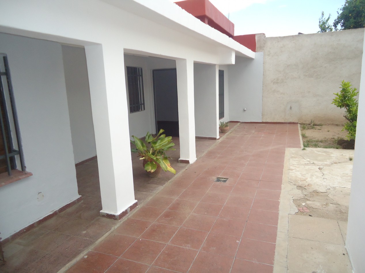B°Juan XXIII. Impecable propiedad, muy linda zona.- PROXIMAMENTE, FIN DE MES.- 