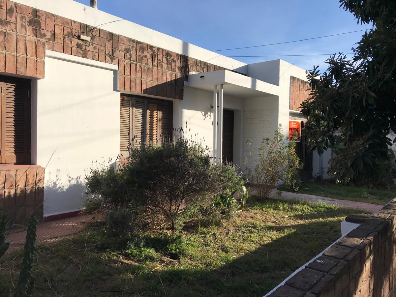 LOS NARANJOS A UNA CUADRA DE RUTA 20, LINDA ZONA.-  APTA CREDITO 