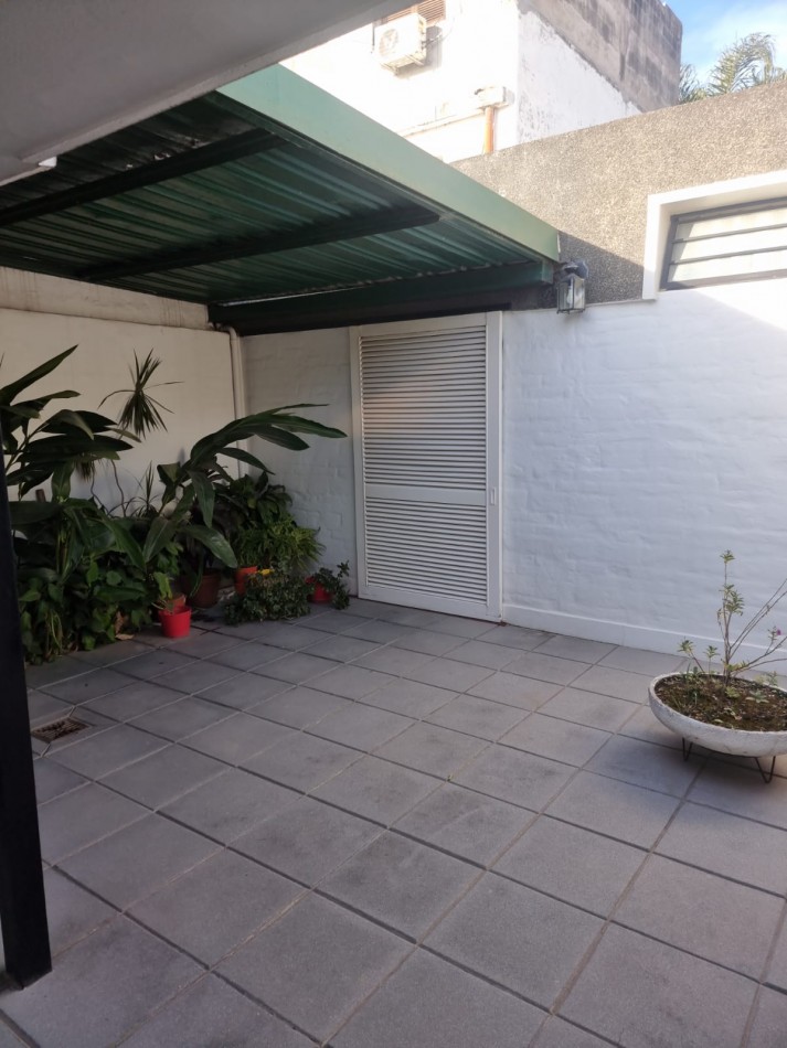 BARRIO AVENIDA, A METROS DE RUTA 20, HERMOSA CADA EN VENTA PARA VIVIR EN FAMILIA