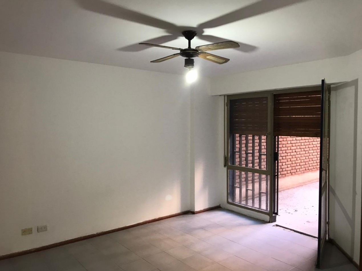  Imperdible Semi Piso en Nueva Cordoba - Terraza Propia y Excelente Ubicacion