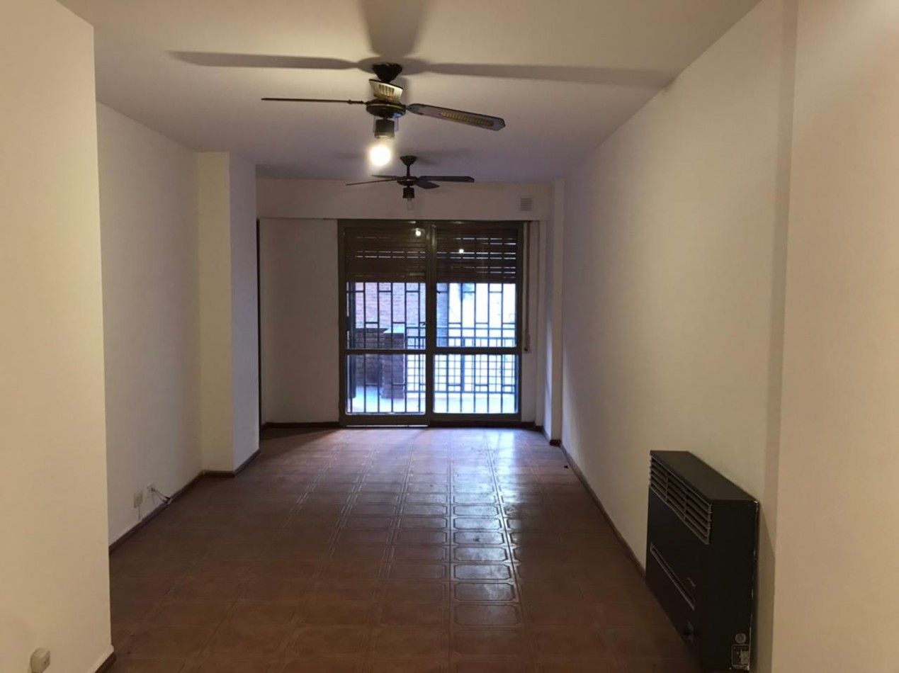  Imperdible Semi Piso en Nueva Cordoba - Terraza Propia y Excelente Ubicacion