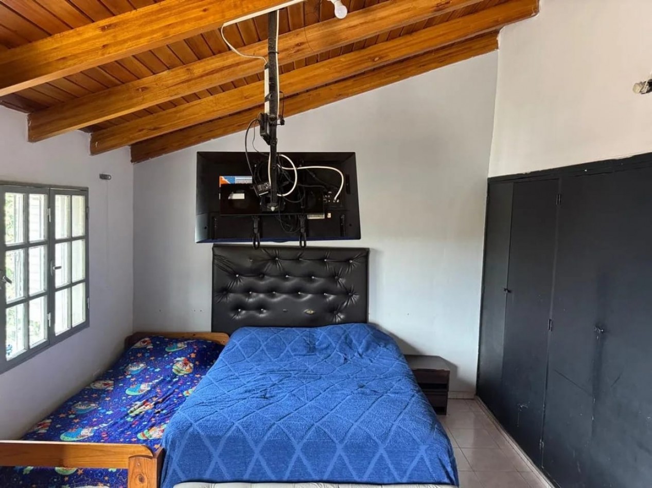 B° Mariano Balcarce, impecable DUPLEX ESQUINA, proximo a ruta 20.-