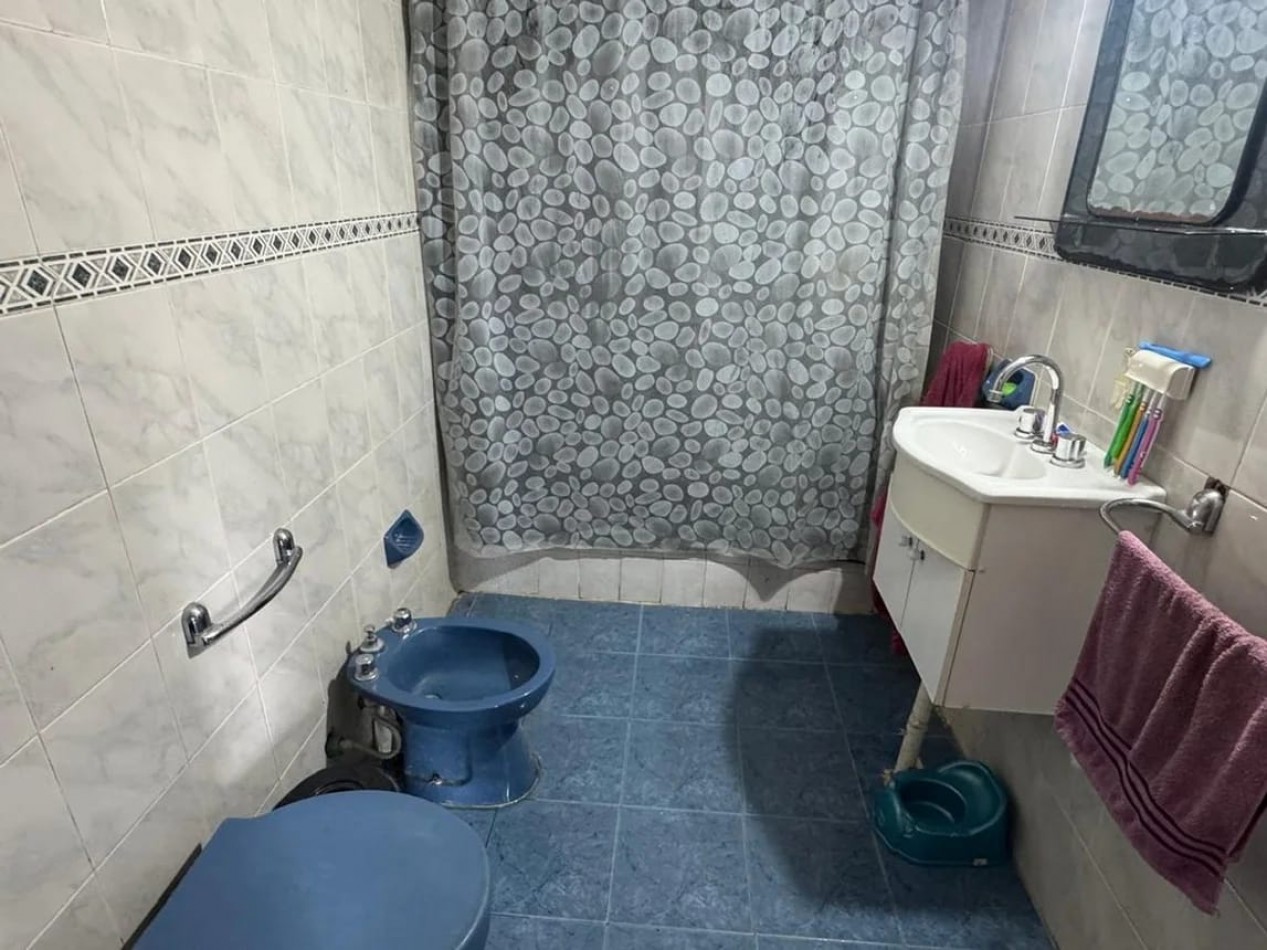 B° Mariano Balcarce, impecable DUPLEX ESQUINA, proximo a ruta 20.-
