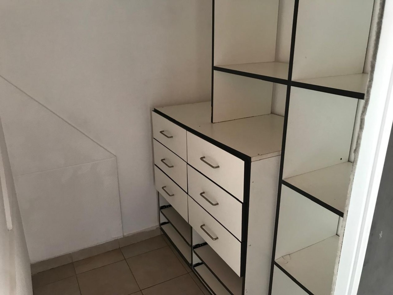 B° PARQUE CAPITAL, DEPARTAMENTO PLANTA ALTA ESTILO LOFT.- 