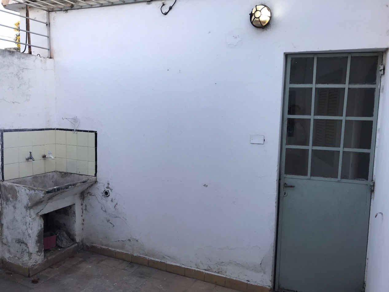Mariano Balcarce a solo dos cuadra de R-20.-