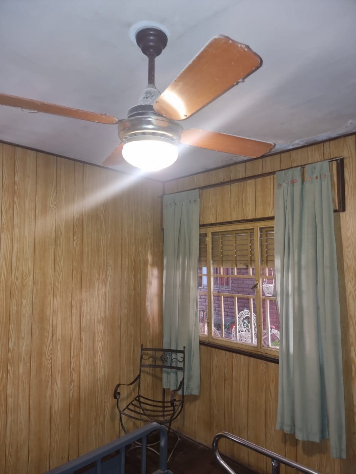 SE VENDE BARRIO ATE, Inversion asegurada: casa + 2 departamentos con potencial de renta