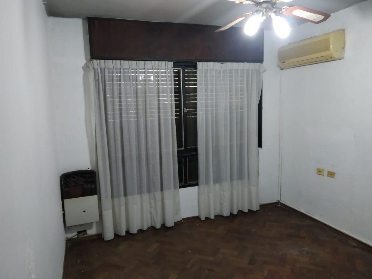 CASA TIPO DUPLEX  Bo PARQUE VELEZ SARFIELD, LINDA ZONA