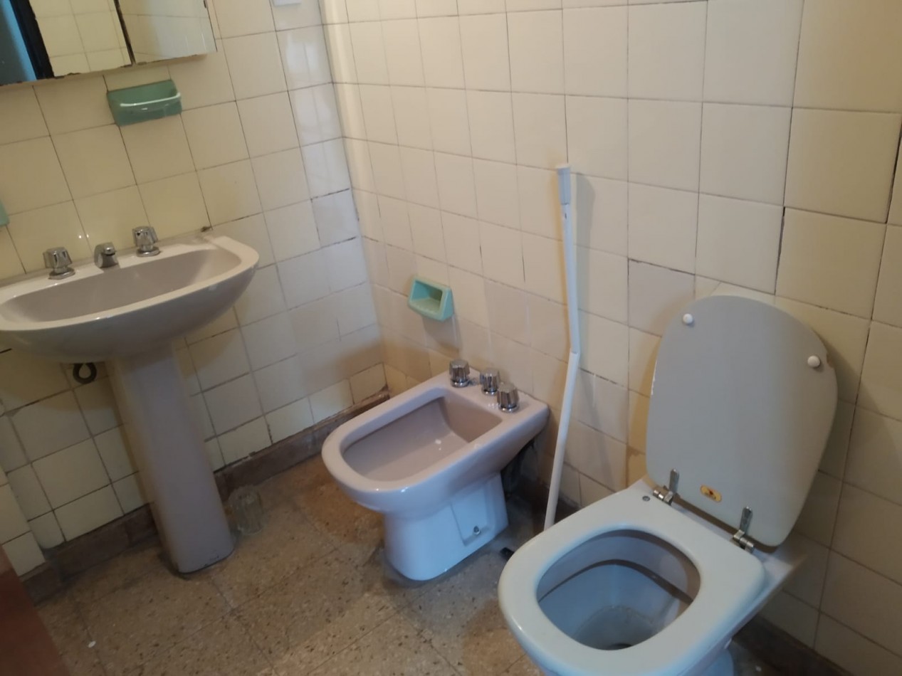 CASA TIPO DUPLEX  Bo PARQUE VELEZ SARFIELD, LINDA ZONA