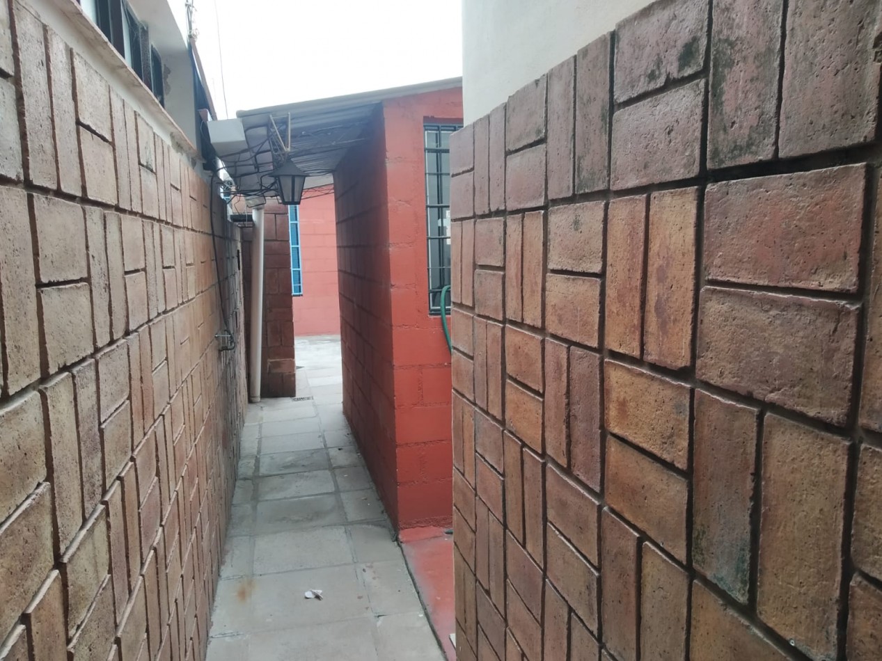 CASA TIPO DUPLEX  Bo PARQUE VELEZ SARFIELD, LINDA ZONA