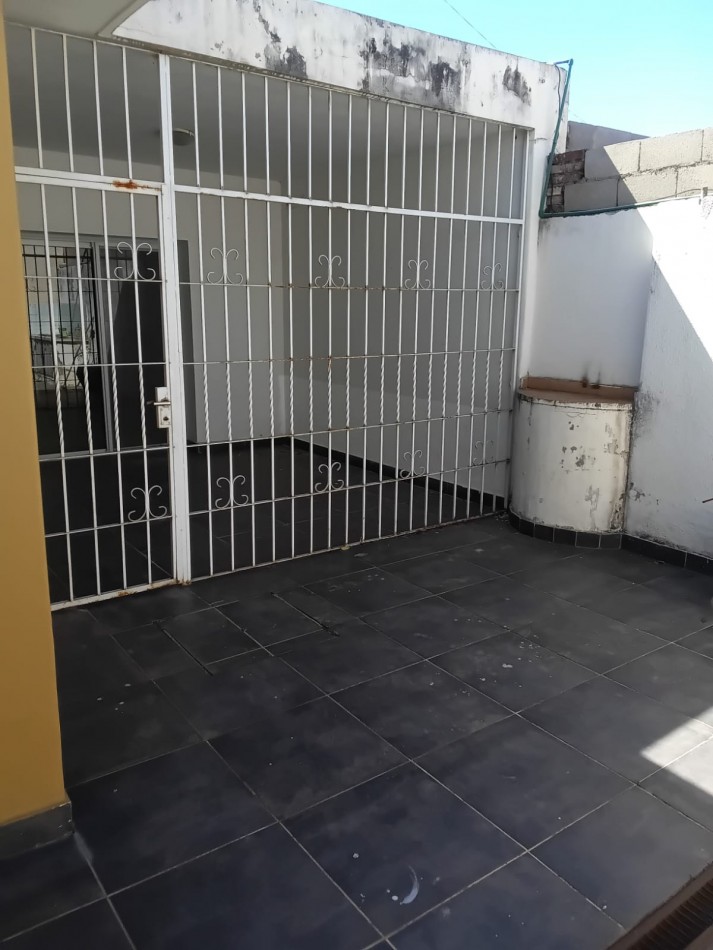 Excelente Propiedad en Esquina sobre Fuerza Aerea - Ideal Destino Comercial