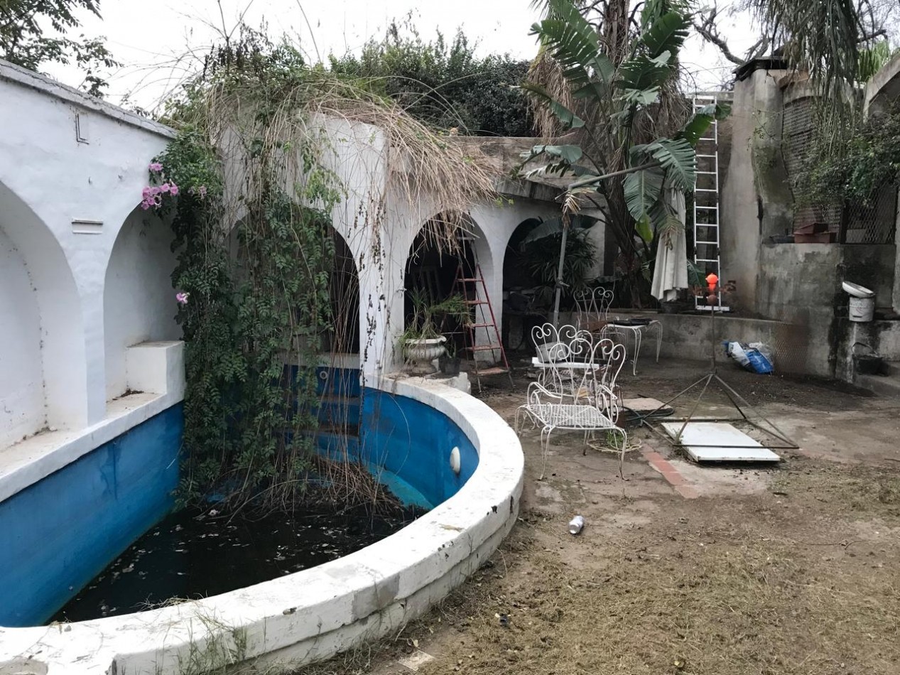 PARQUE CAPITAL, IMPORTANTE PROPIEDAD CON GRAN TERRENO, OPORTUNIDAD.-
