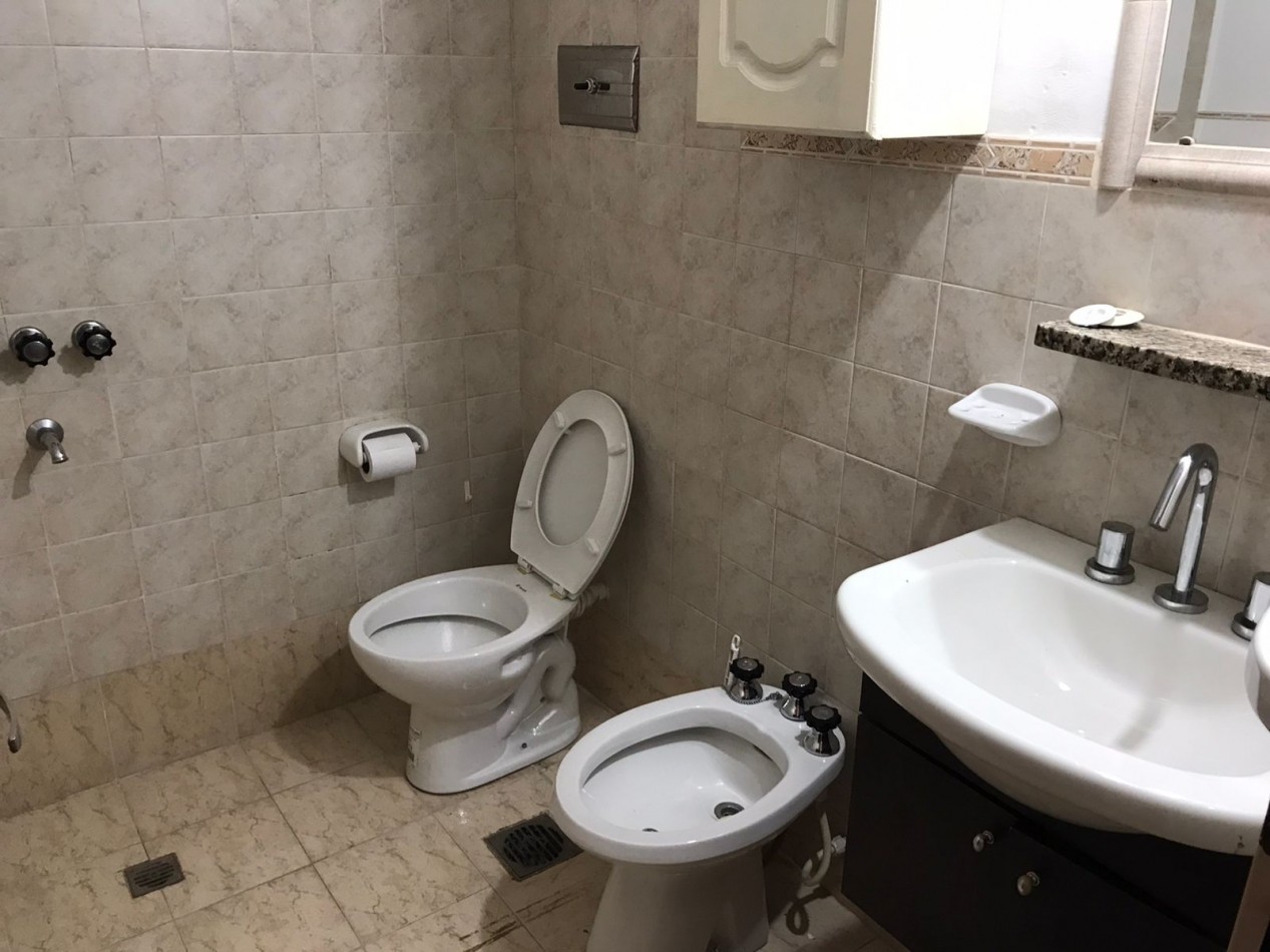 B° Maurizzi, Departamento planta alta, complejo semi cerrado.- DEPARTAMENTO