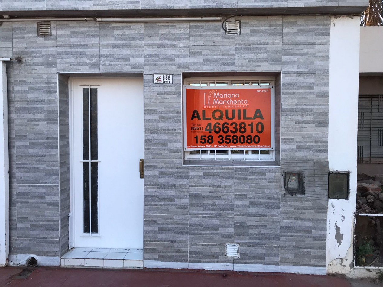 BARRIO LA MADRID, LINDA ZONA A UNA CUADRA DE SANTA ANA.-