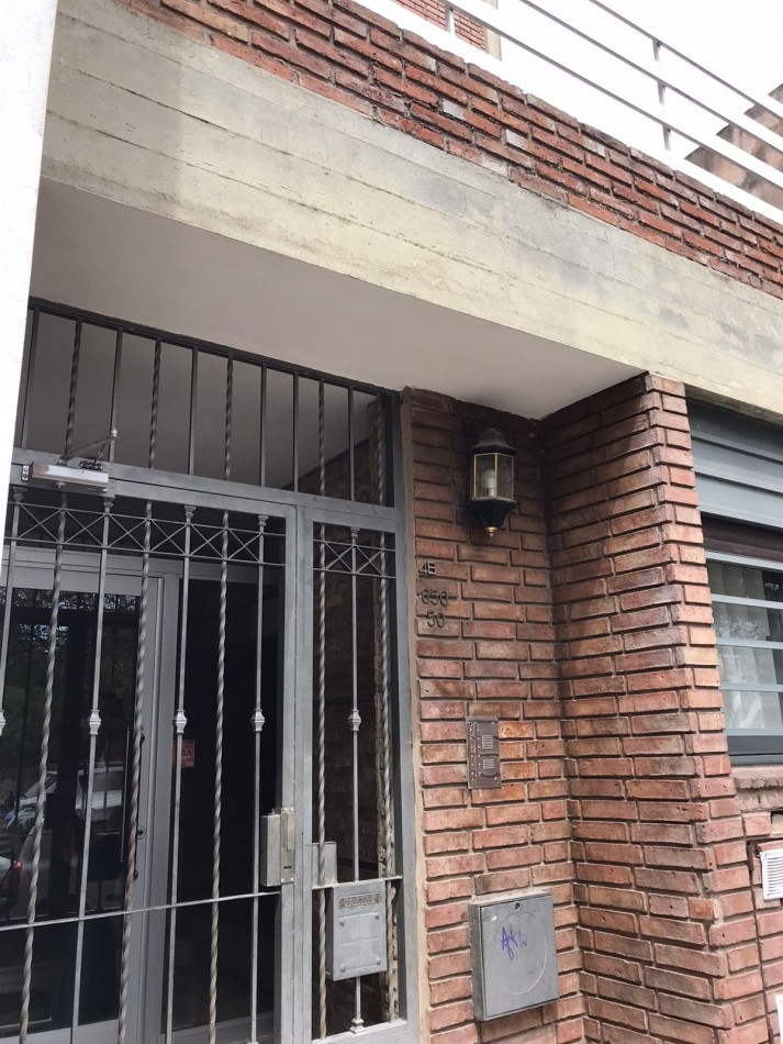 CENTRO LINDA ZONA A METROS DE LA TERMINAL.-