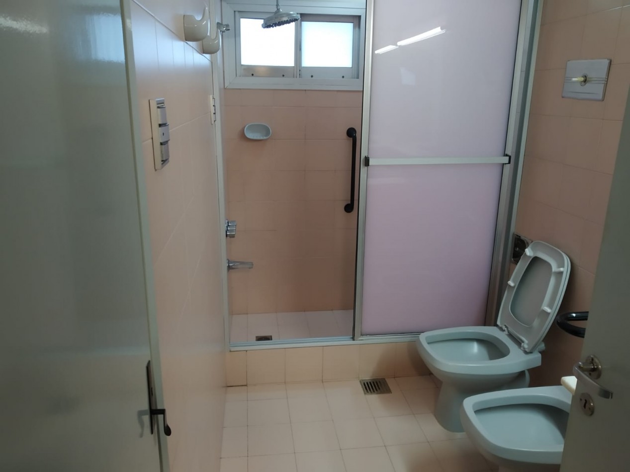 BARRIO MATIENZO, HERMOSA CASA DE CATEGORIA EN ALQUILER