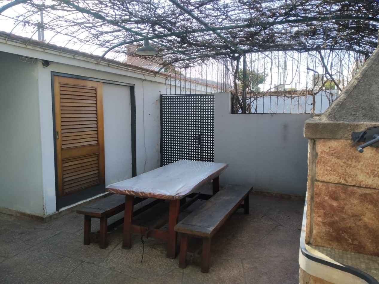 BARRIO MATIENZO, HERMOSA CASA DE CATEGORIA EN ALQUILER