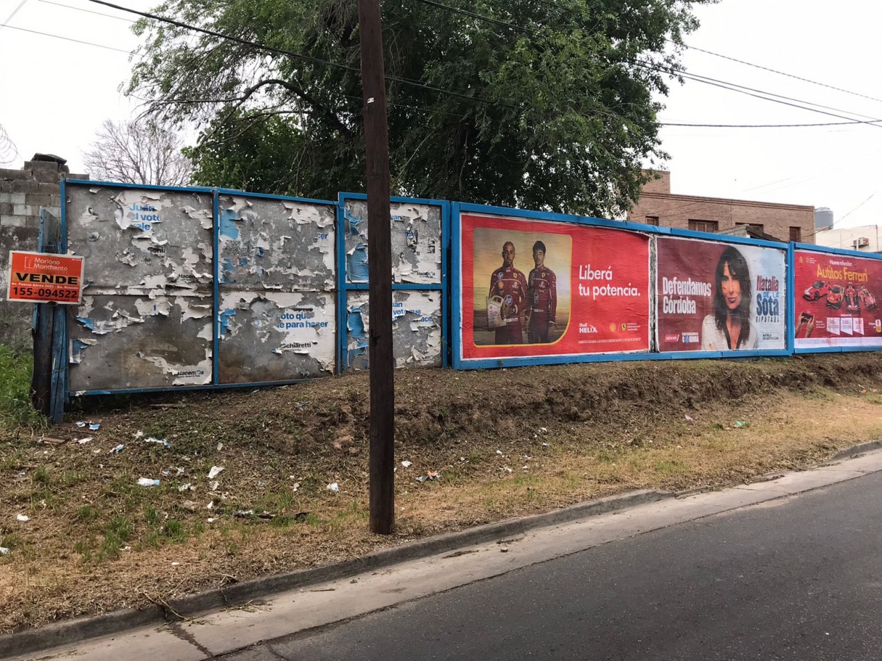 Espacio Ideal en Barrio Parque Capital: Terreno en Venta para Tu Proyecto Soñado