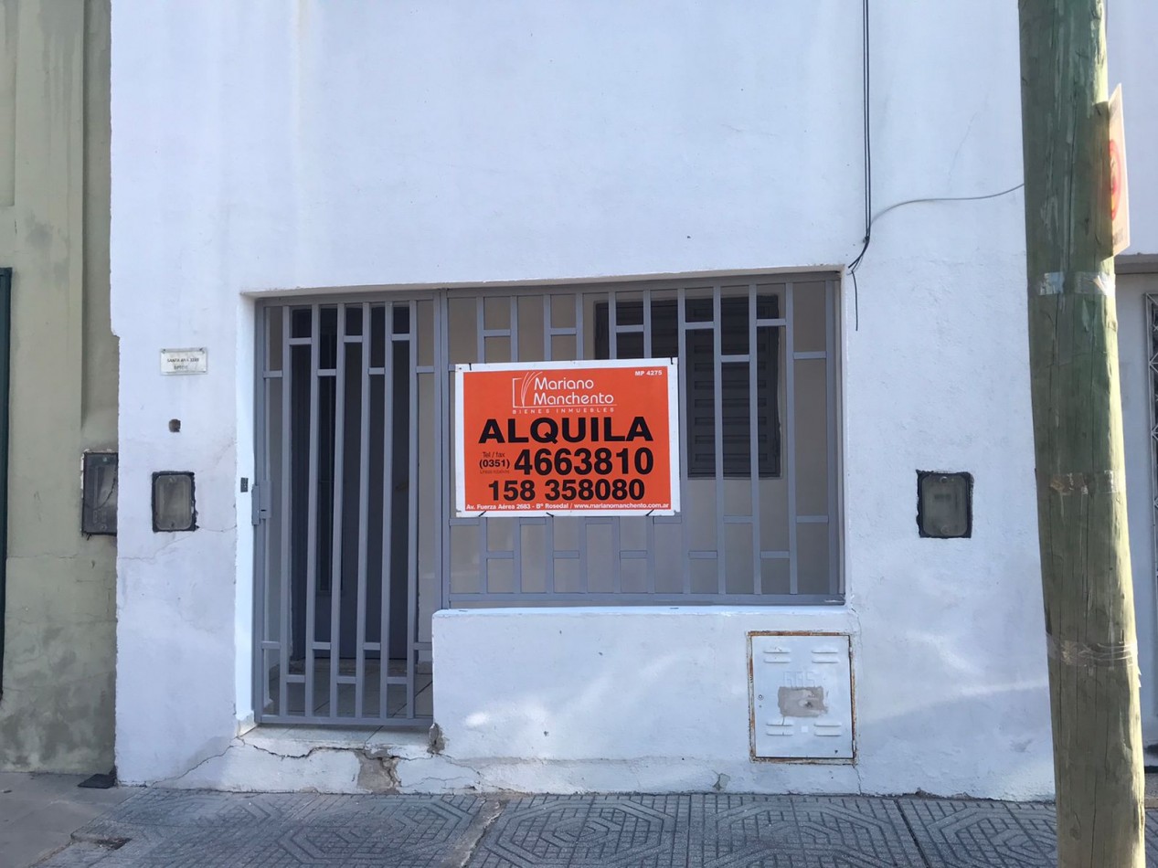 Bo Los Platanos, sobre Av. Santa Ana, departamento externo.