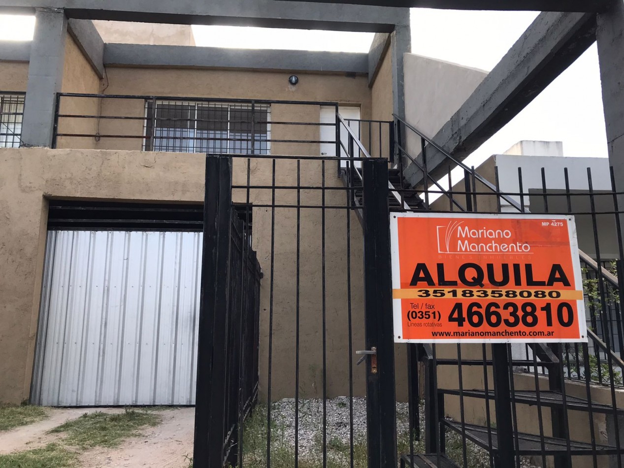 B° San Rafael, hermoso departamento planta alta.- 