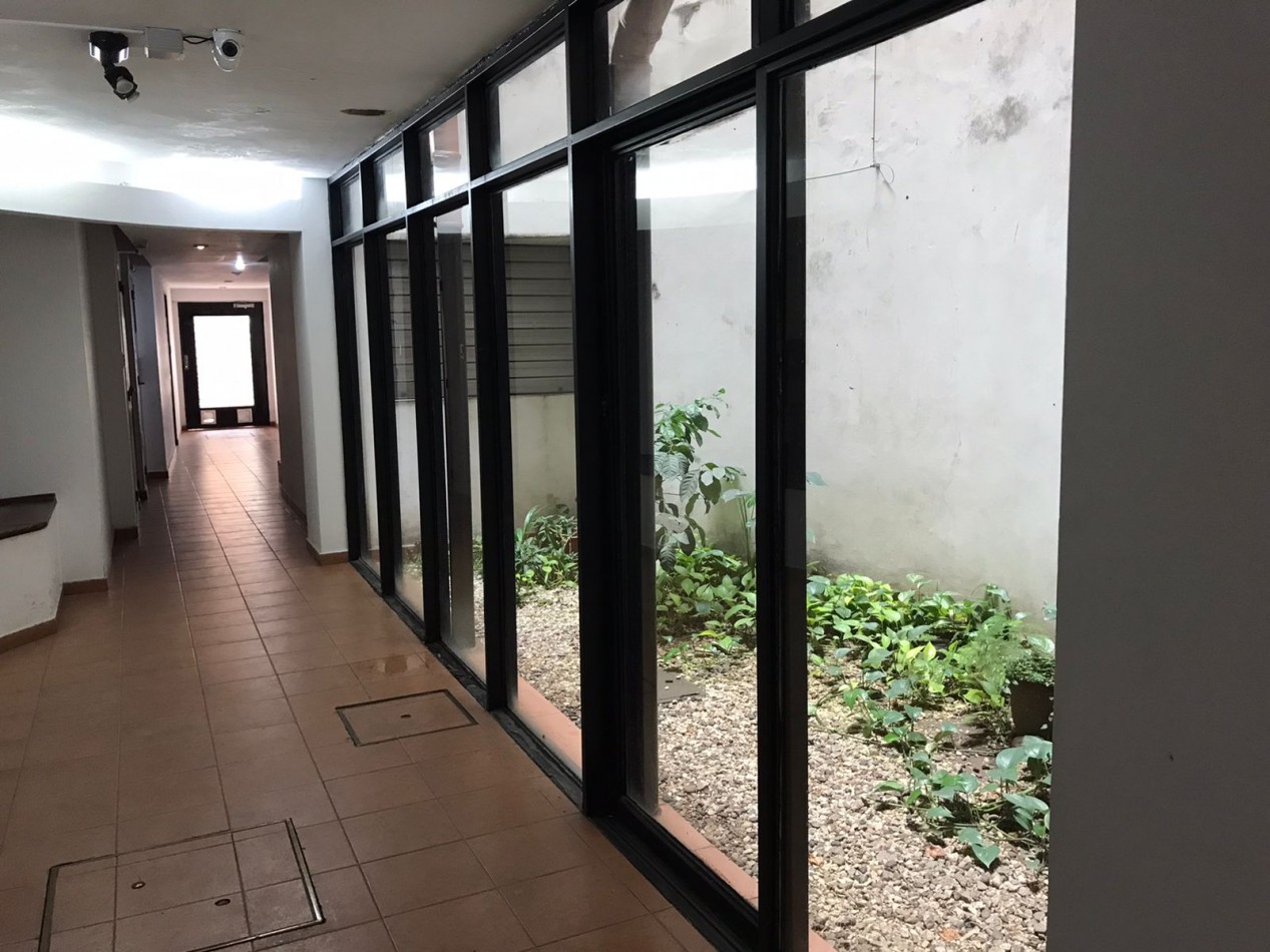 NUEVA CORDOBA, MEJOR ZONA, CON PILETA.- 