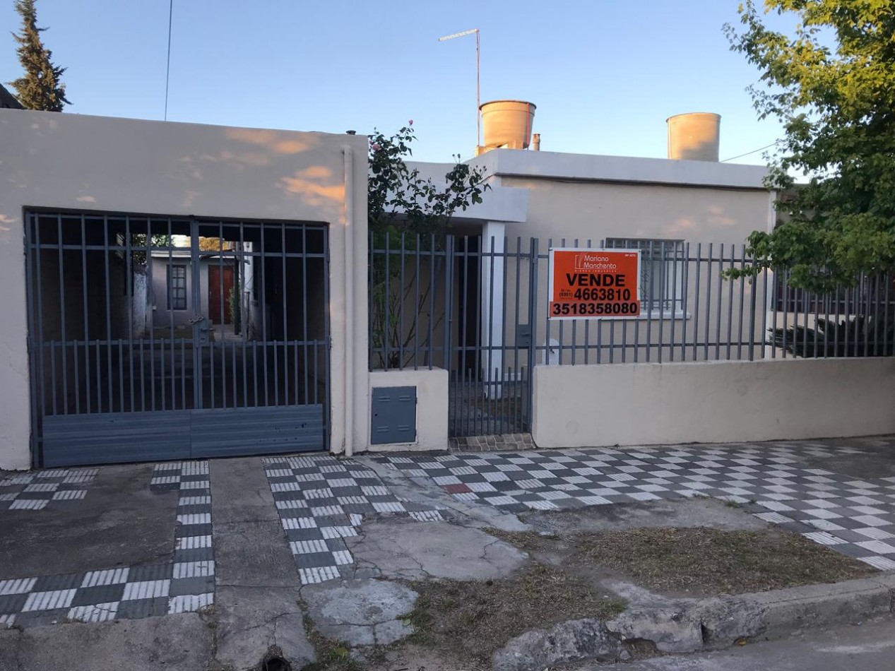 SE VENDE CASA CON DEPARTAMENTO, BARRIO "ALTO ALBERDI " NUEVO PRECIO" 