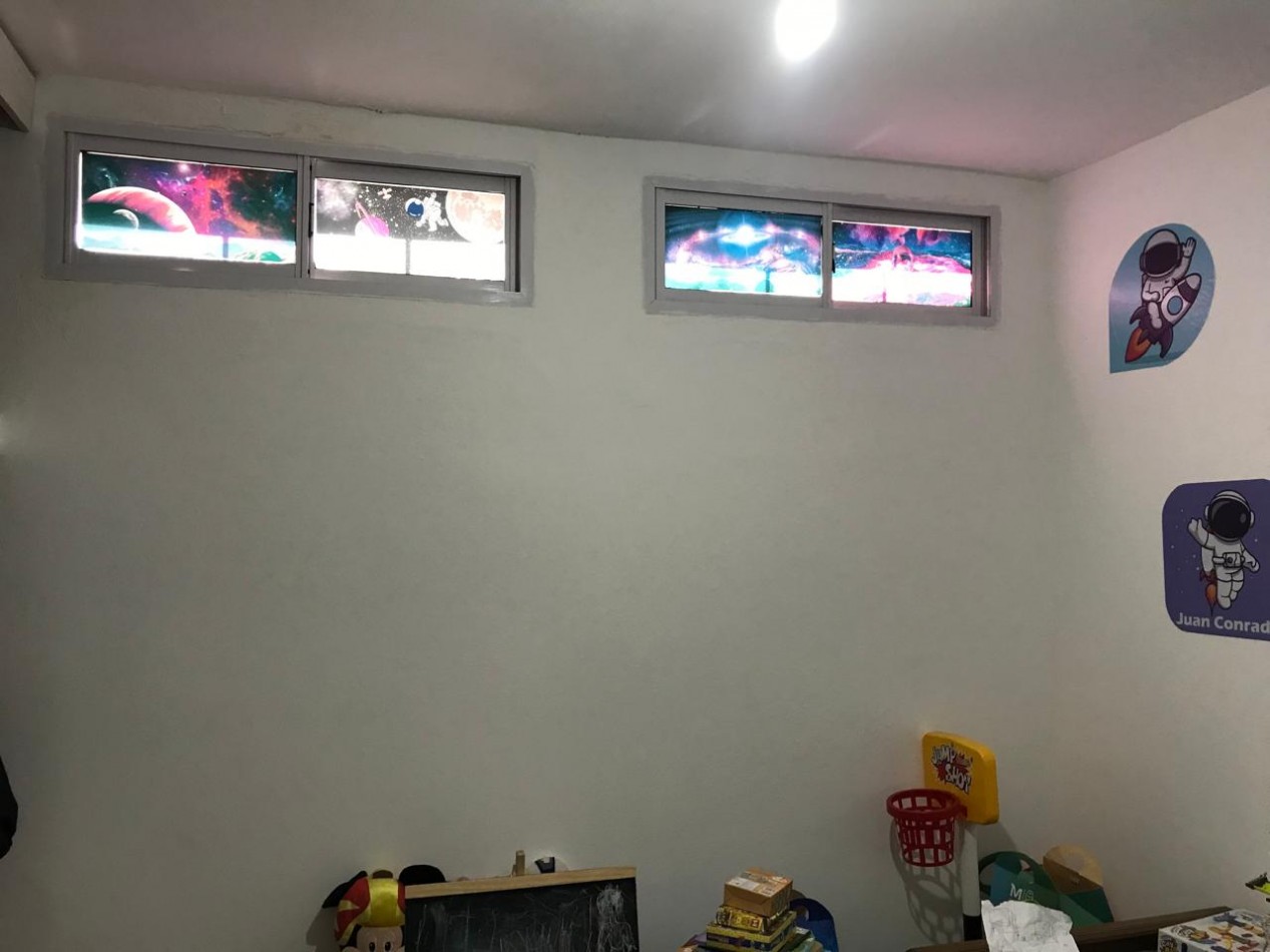 B° Observatorio, impecable propiedad reciclada a nueva.- 