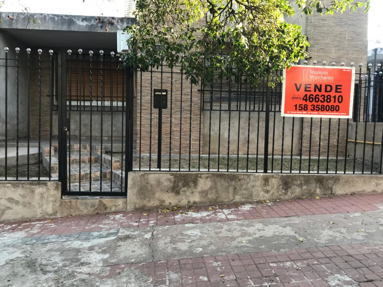 B° Observatorio, impecable propiedad reciclada a nueva.- 