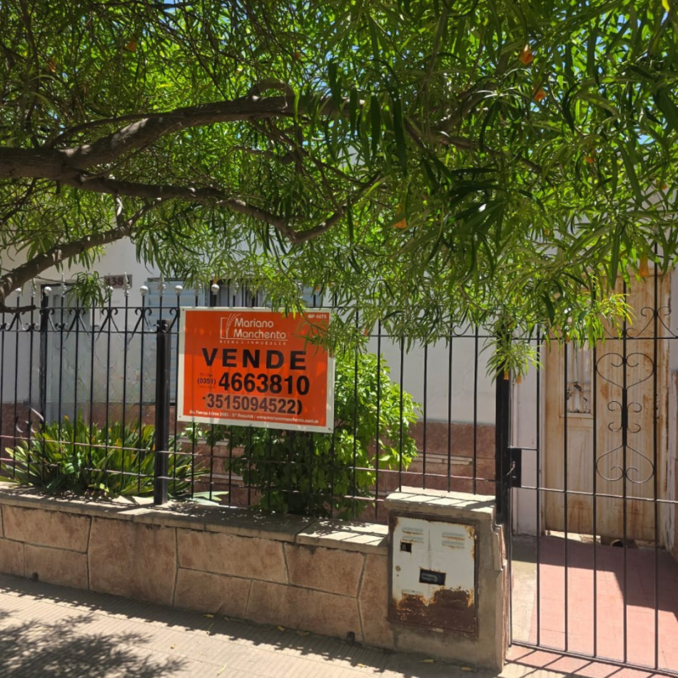 SE VENDE BARRIO SAN ROQUE, CASA MAS DEPARTAMENTO 