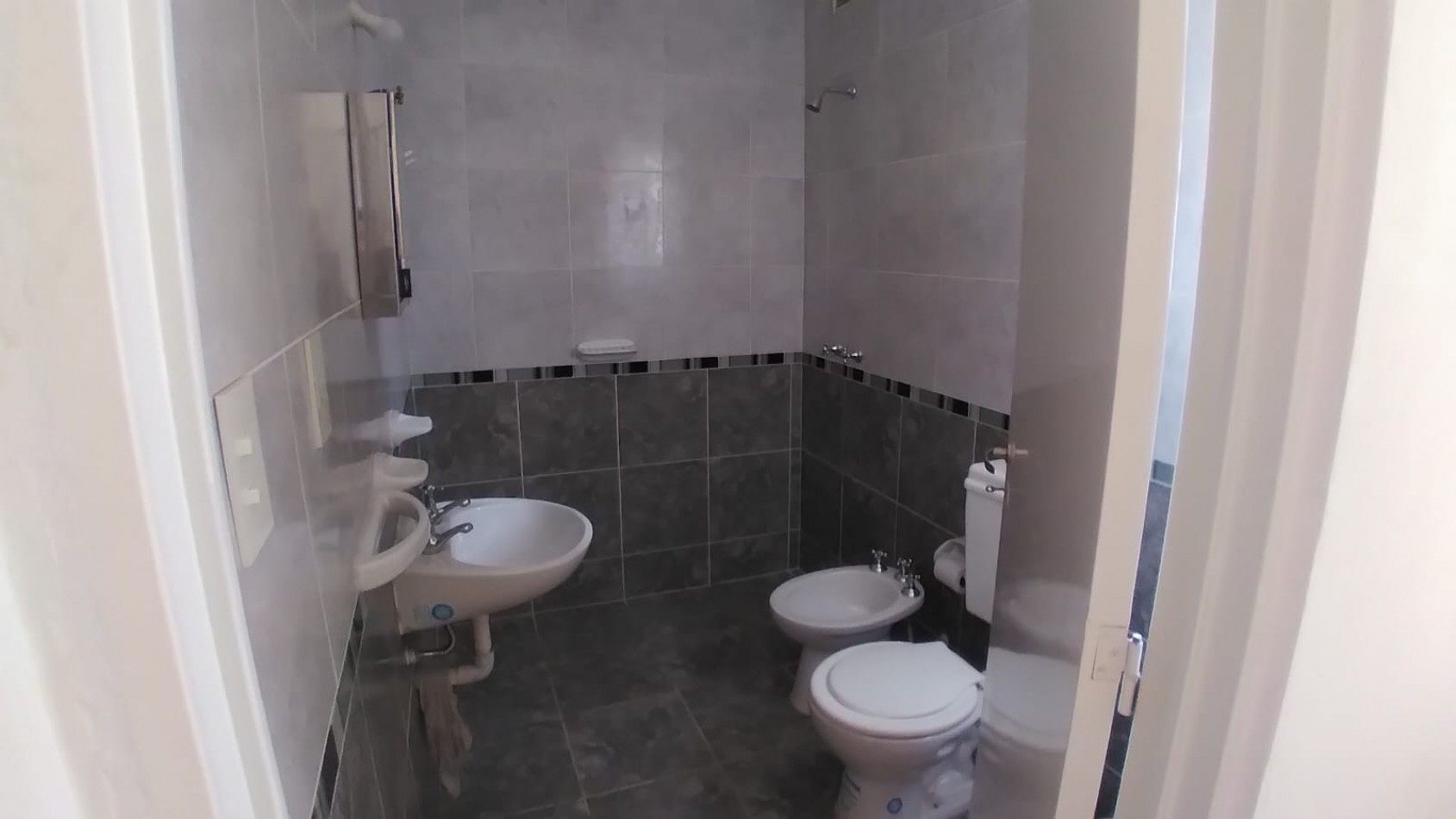 BARRIO SAN IGNACIO DE HORIZONTE, SE ALQUILA EXCELENTE PROPIEDAD