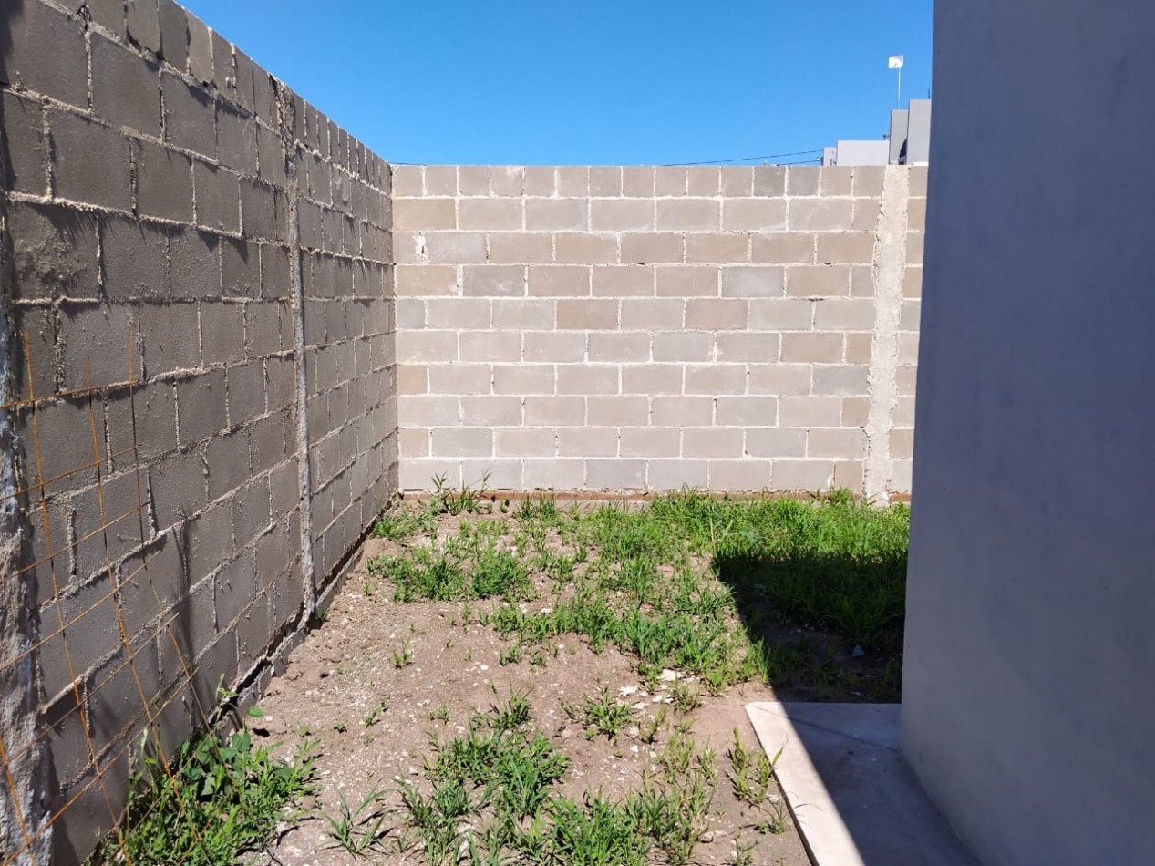 UNIVERSITARIO DE HORIZONTE, HERMOSA VIVIENDA A ESTRENAR.-  ETAPA "3"