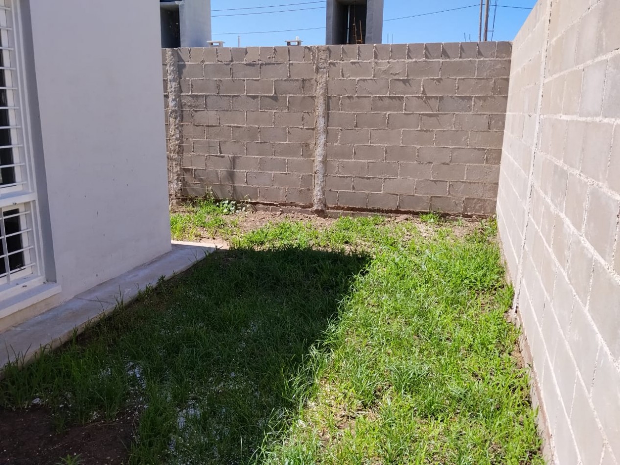 UNIVERSITARIO DE HORIZONTE, HERMOSA VIVIENDA A ESTRENAR.-  ETAPA "3"