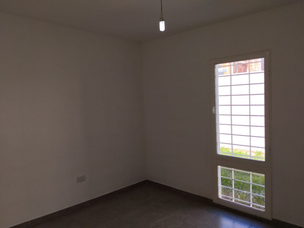 UNIVERSITARIO DE HORIZONTE, HERMOSA VIVIENDA A ESTRENAR.-  ETAPA "3"