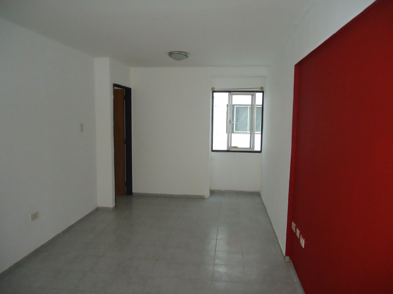 Alberdi, sobre Av. colon, linda zona ex registro civil.- 