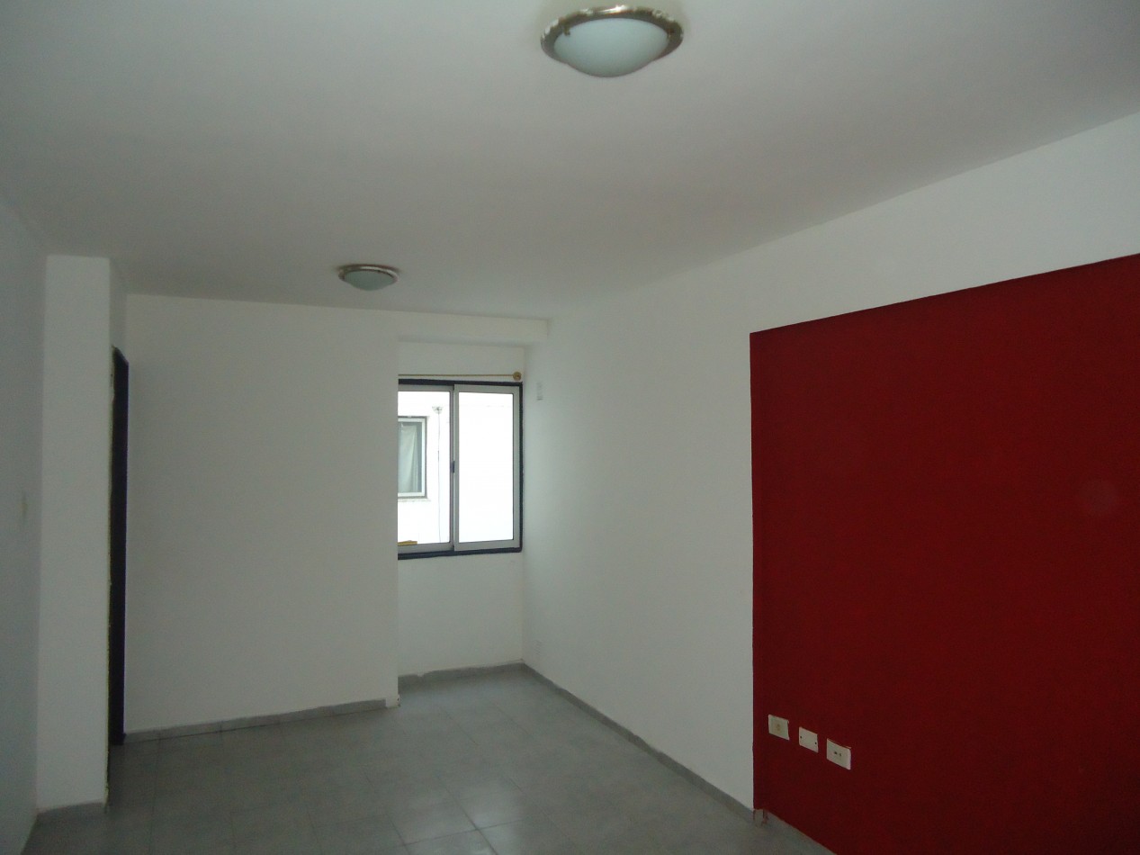 Alberdi, sobre Av. colon, linda zona ex registro civil.- 