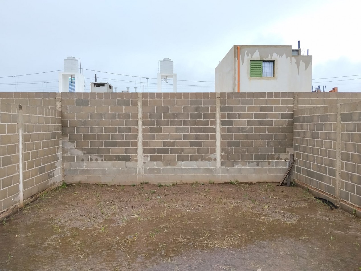 BARRIO SAN IGNACIO DE HORIZONTE, SE ALQUILA EXCELENTE PROPIEDAD