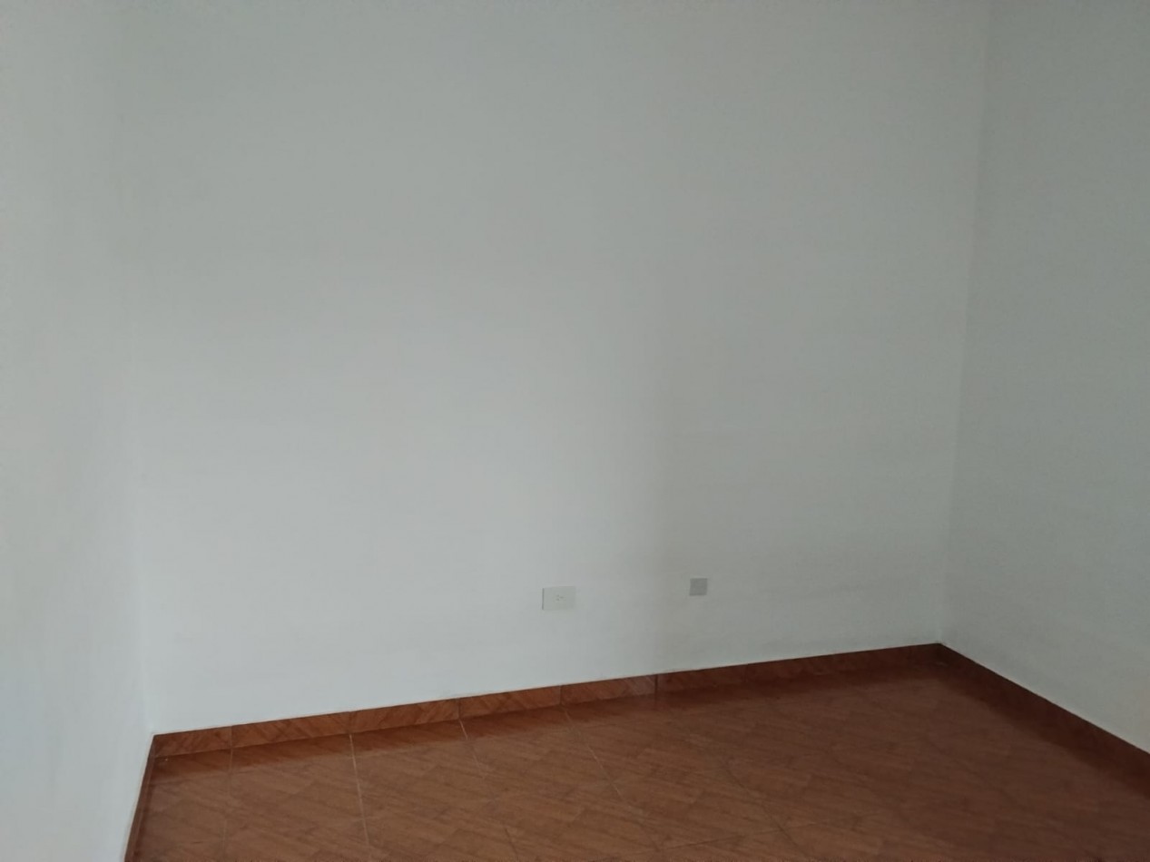 BARRIO SAN IGNACIO DE HORIZONTE, SE ALQUILA EXCELENTE PROPIEDAD