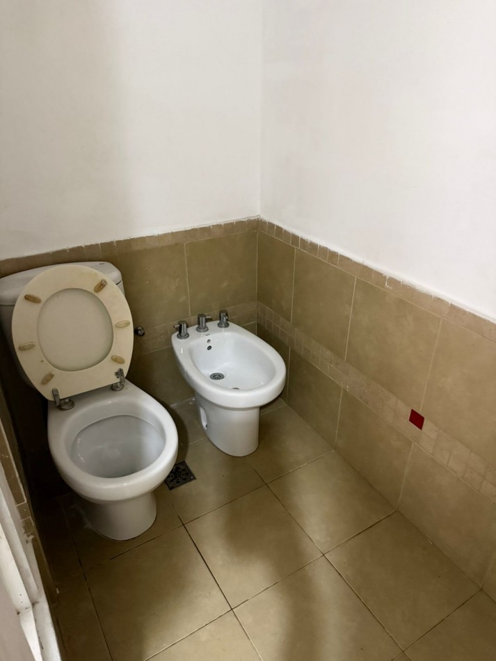 El trebol, hermosa propiedad, muy linda zona.- 