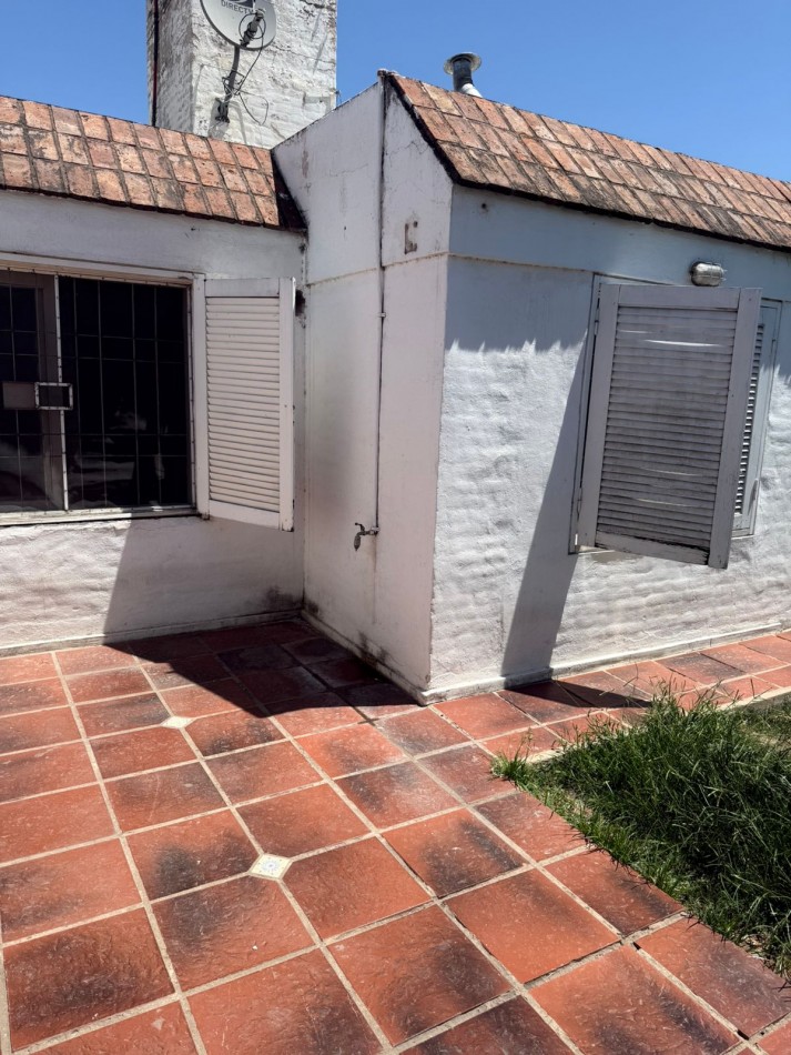 El trebol, hermosa propiedad, muy linda zona.- 