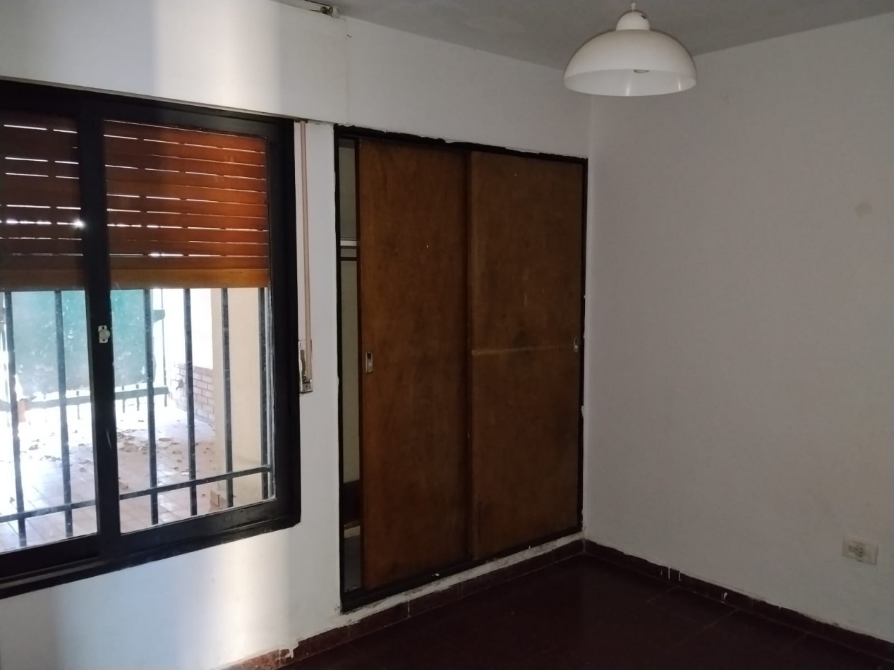 Residencial Velez Sarsfield, linda zona.-