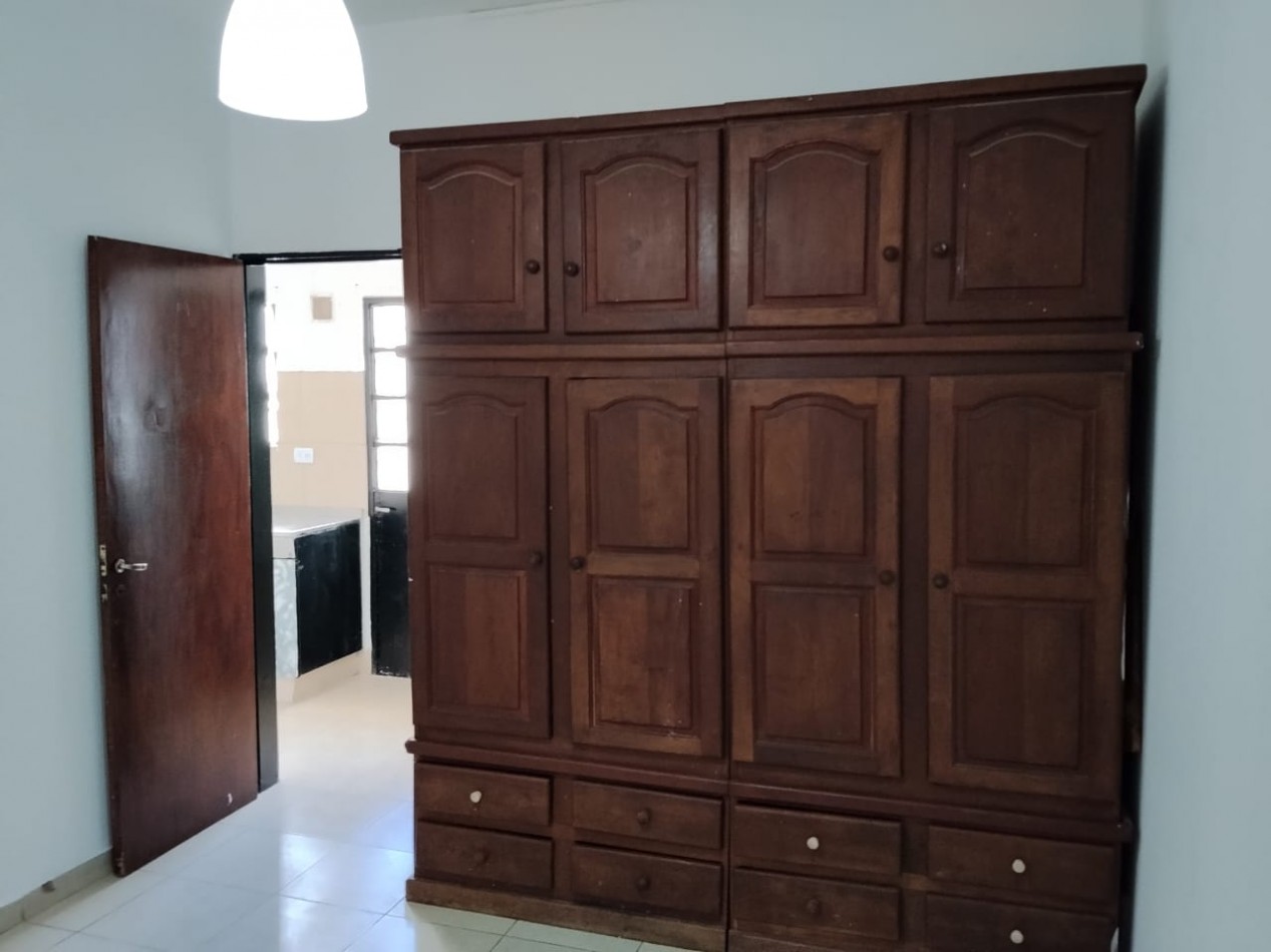 Los platanos, departamento interno, complejo con otros departamentos.- 