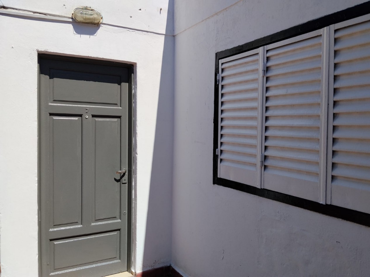 Los platanos, departamento interno, complejo con otros departamentos.- 