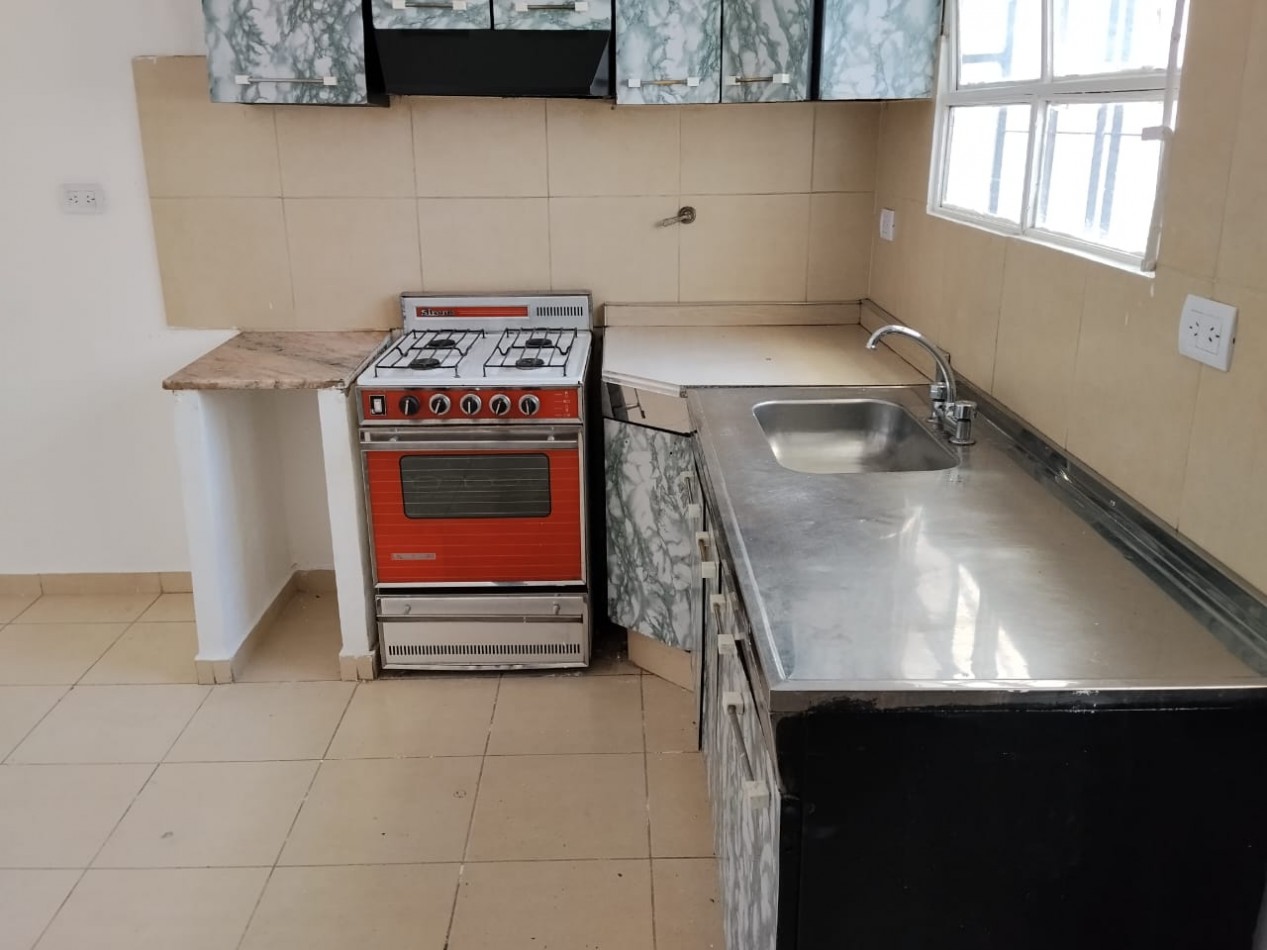 Los platanos, departamento interno, complejo con otros departamentos.- 