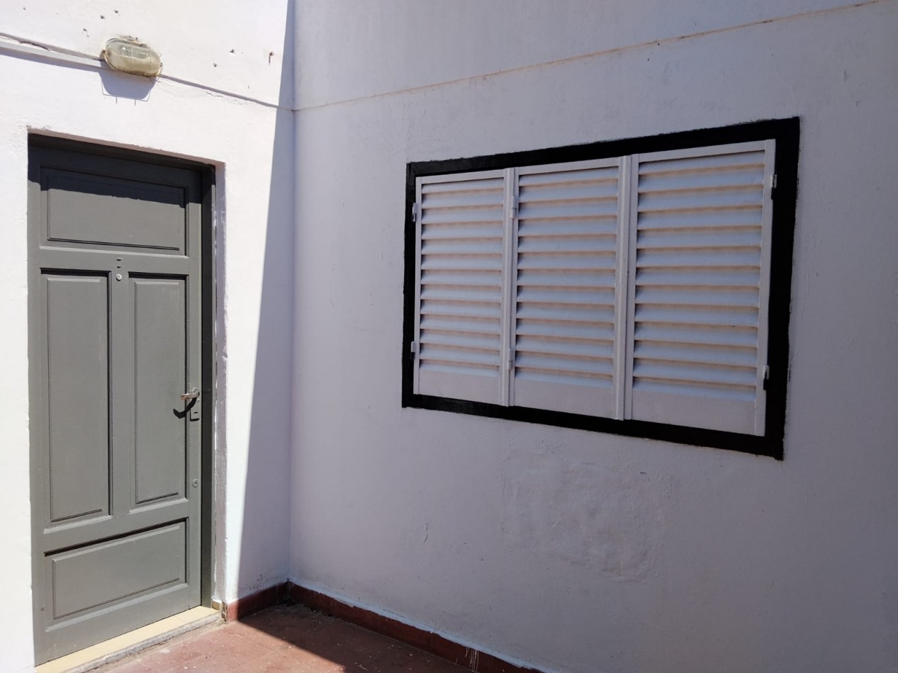 Los platanos, departamento interno, complejo con otros departamentos.- 