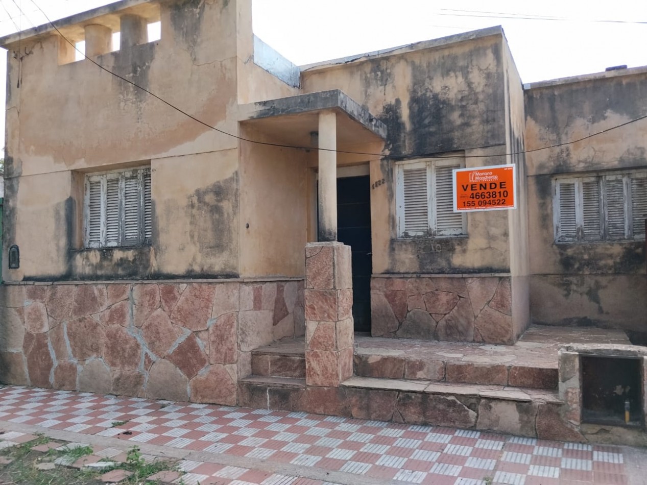 B° BELLA VISTA, LINDA ZONA A POCAS CUADRAS DE JULIO A. ROCA.-