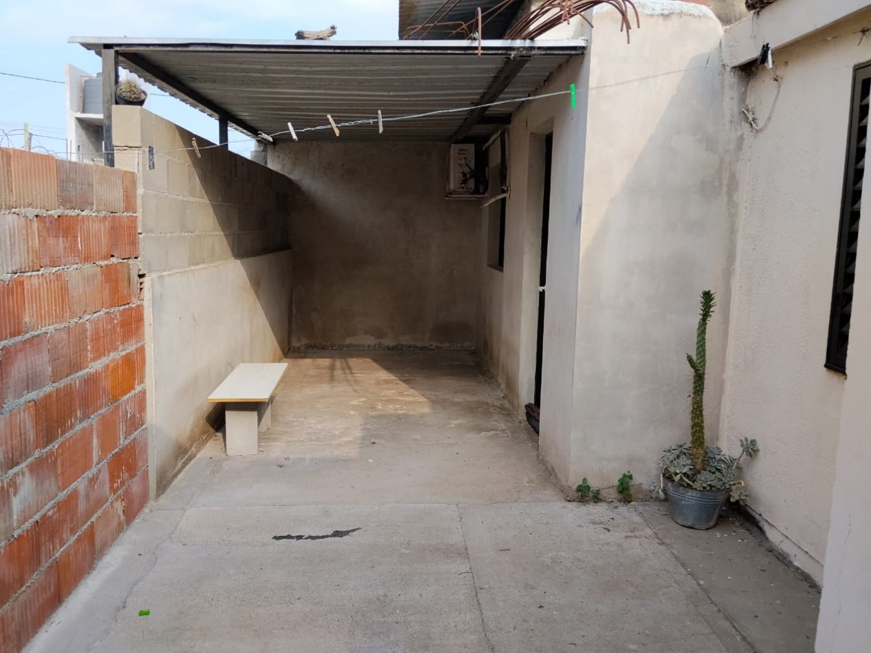 B° ALTOS DE SANTA ANA ( PEGADO A LAS PALMAS) 