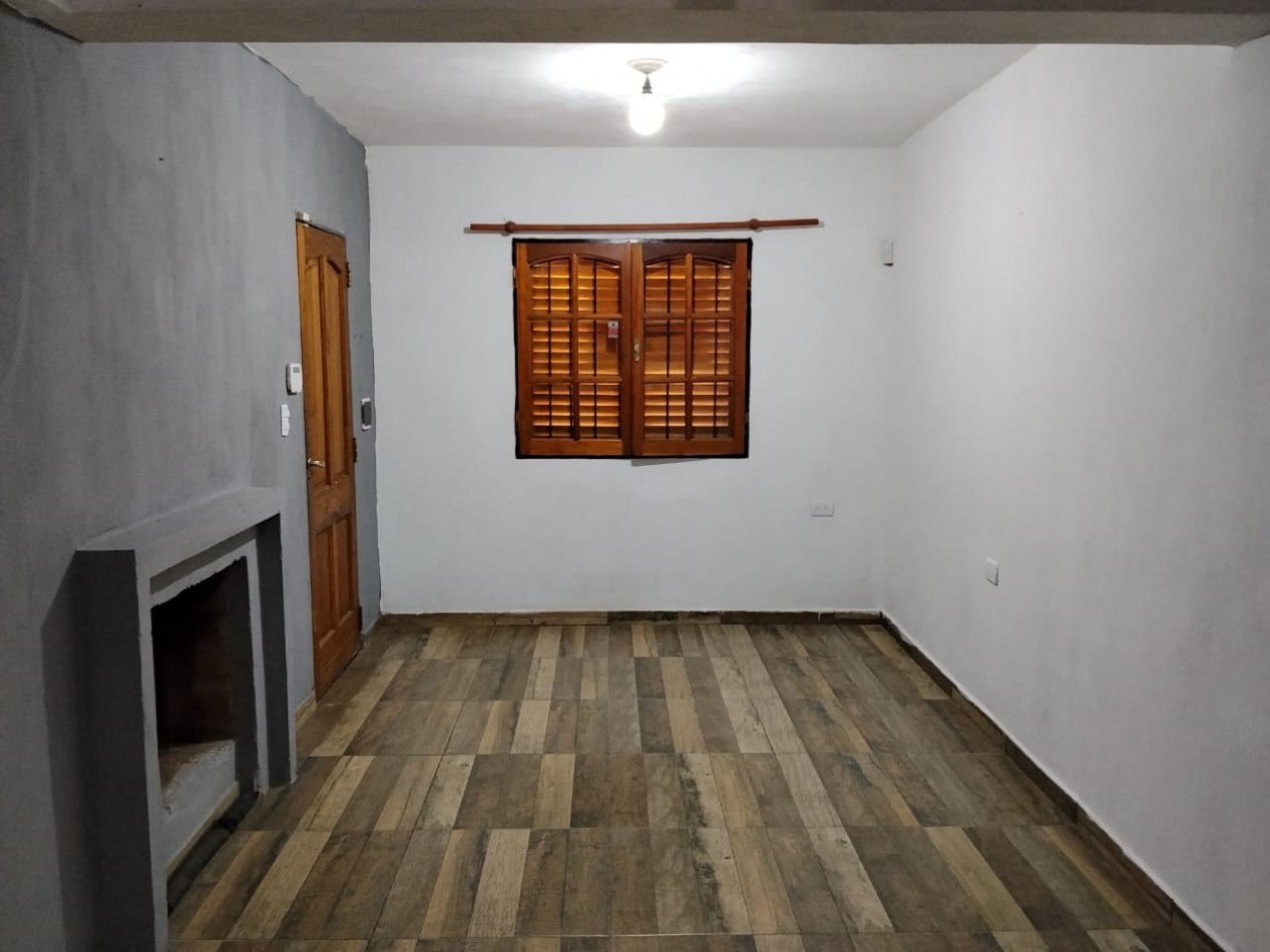 B° ALTOS DE SANTA ANA ( PEGADO A LAS PALMAS) 