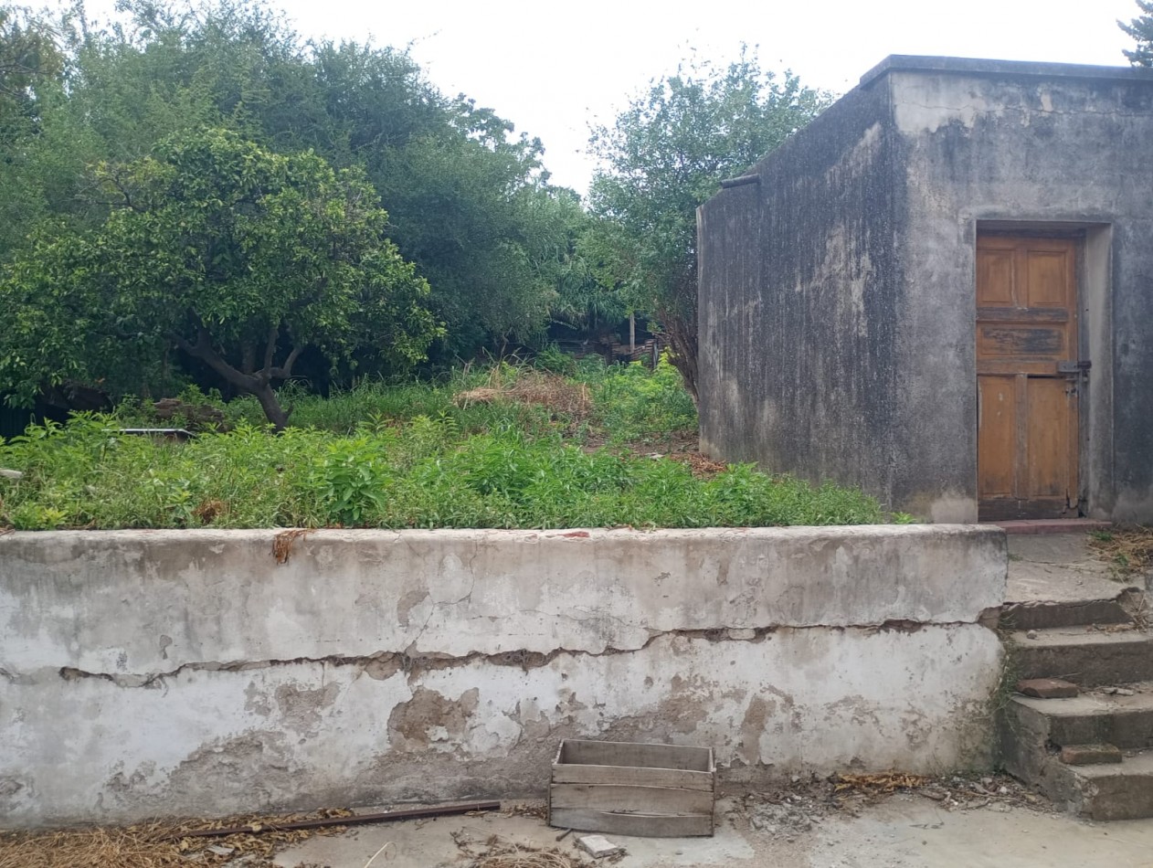 B° BELLA VISTA, LINDA ZONA A POCAS CUADRAS DE JULIO A. ROCA.-