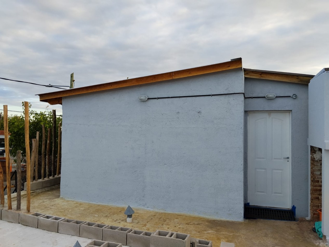 SAN RAFAEL, IMPECABLE DEPARTAMENTO PLANTA ALTA NUEVO A ESTRENAR.- ZONA POLICLINICO POLICIAL.- 