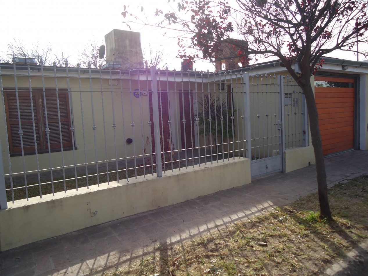 B° MATIENZO, IMPECABLE PROPIEDAD A METROS DE CALLE PRINCIPAL ( FLEMING) 