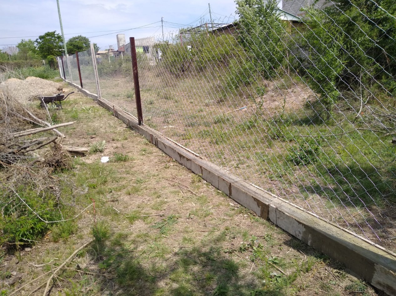 Villa San Nicolas, espectacular terreno con Escritura y servicios.- 